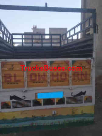 Mahindra Bolero Pickup Images